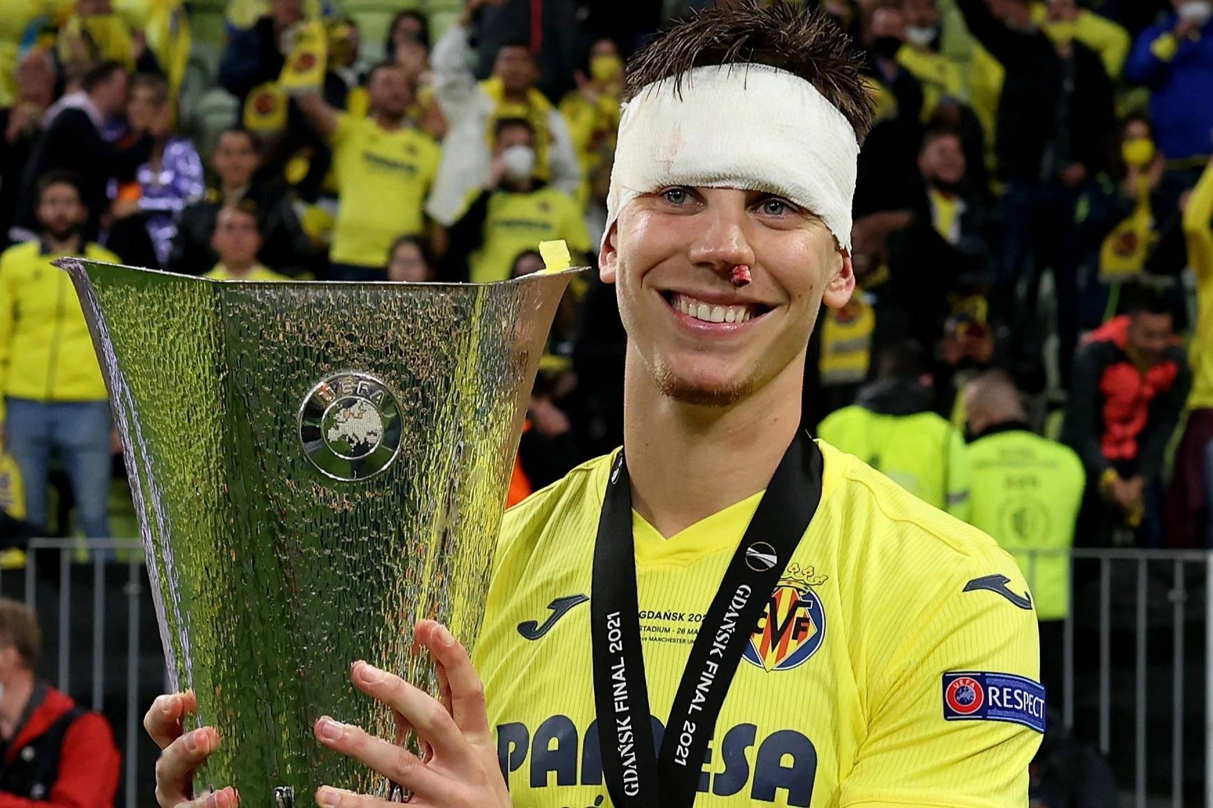 包含关键时刻突围战来临，比利亚雷亚尔围绕社区盾止住颓势，气氛紧张，医务组通报恢复的词条